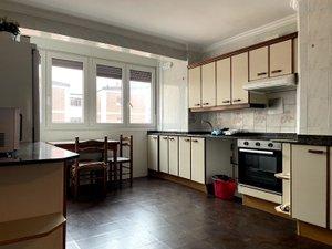 Foto 3 de Pis de lloguer a Blas de Otero Kalea, Cruces, Barakaldo