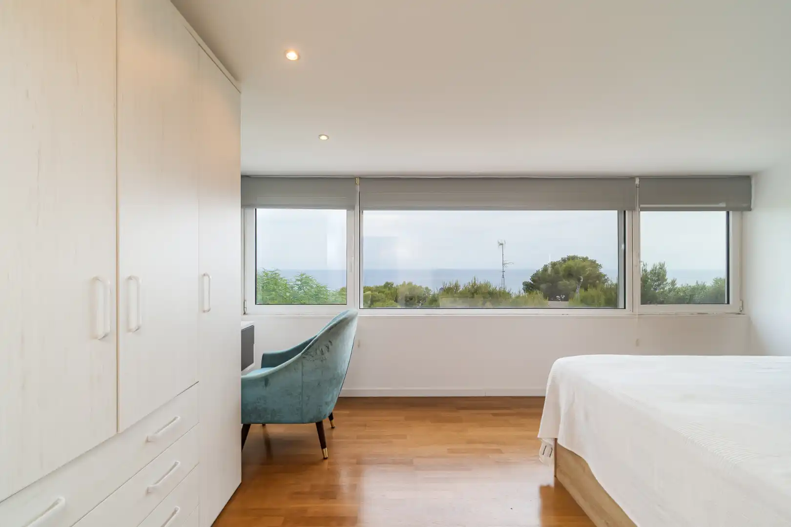 Habitación de Casa adosada en venta en Castelldefels con Aire acondicionado, Calefacción y Parquet