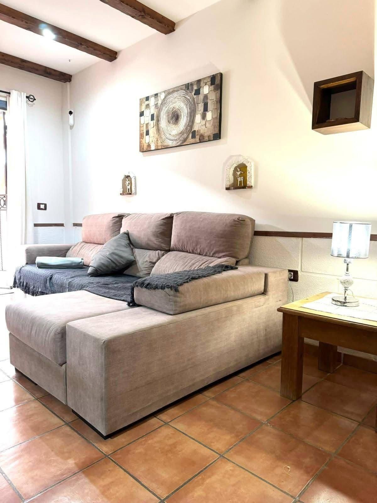 Wohnzimmer von Wohnung zum Verkauf in Arona mit Privatgarten, Terrasse und Abstellraum