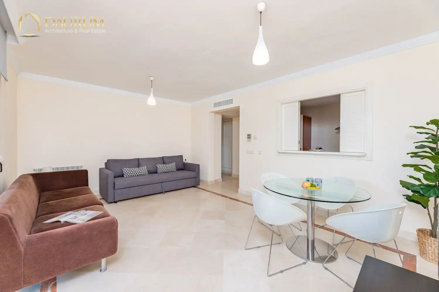 Sala de estar de Piso en venta en Marbella con Aire acondicionado, Calefacción y Terraza