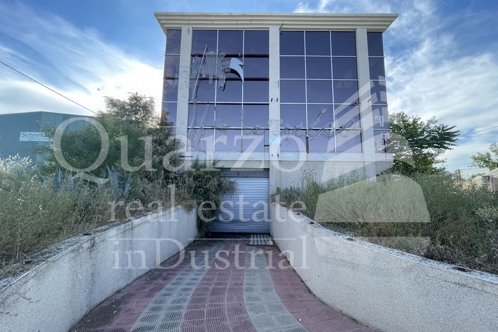 Nave industrial en venta en Griñón