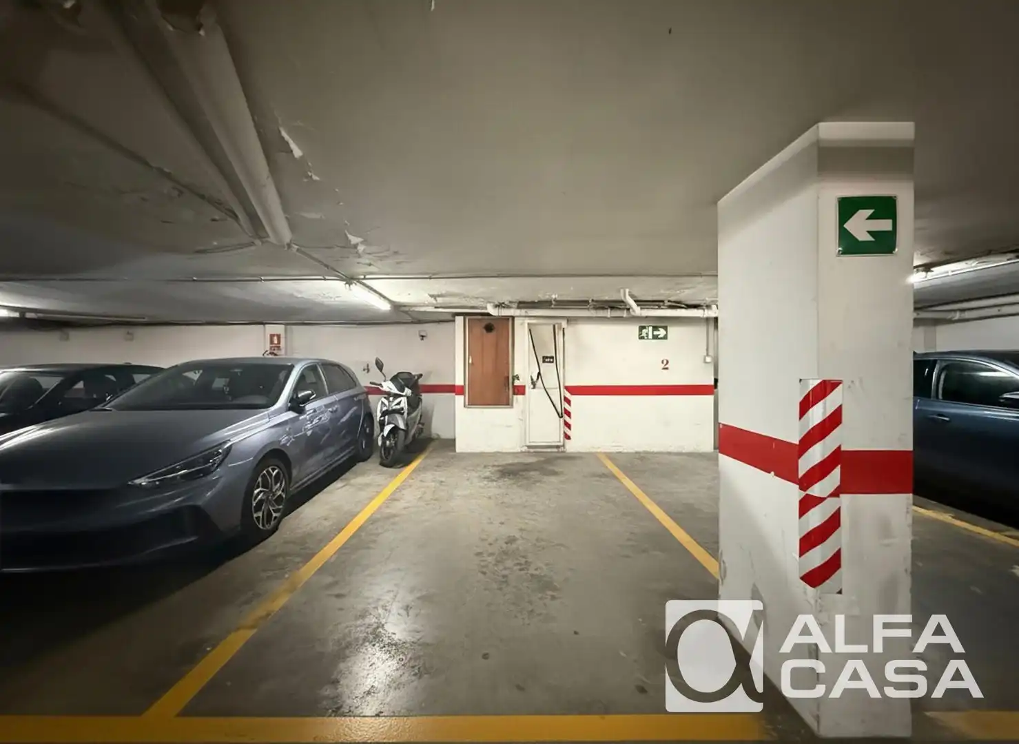 Aparcament de Pis en venda en Lloret de Mar amb Terrassa, Balcó i Alarma