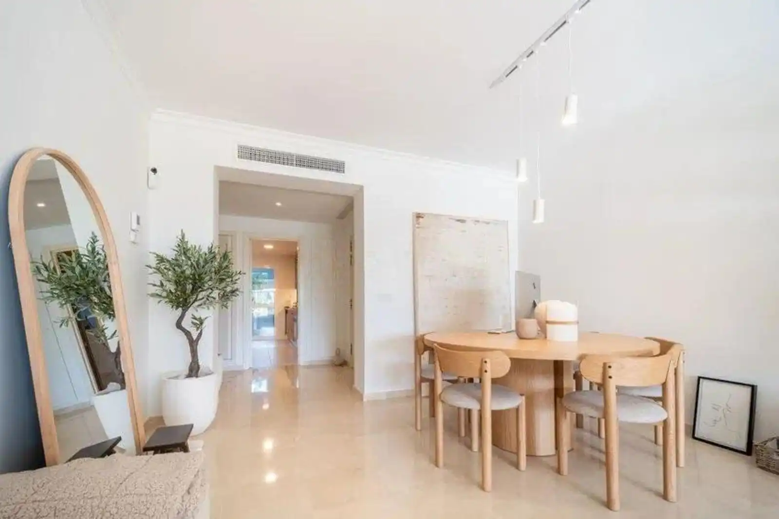 Piso con piscina en venta en Avenida Tomás Pascual 22, imagen 2