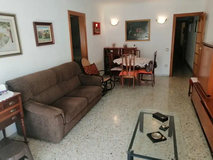 Sala de estar de Piso en venta en Barcelona con Calefacción, Amueblado y Balcón