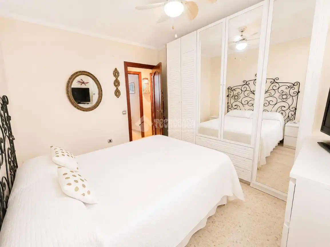 Habitación de Piso en venta en Benalmádena con Aire acondicionado