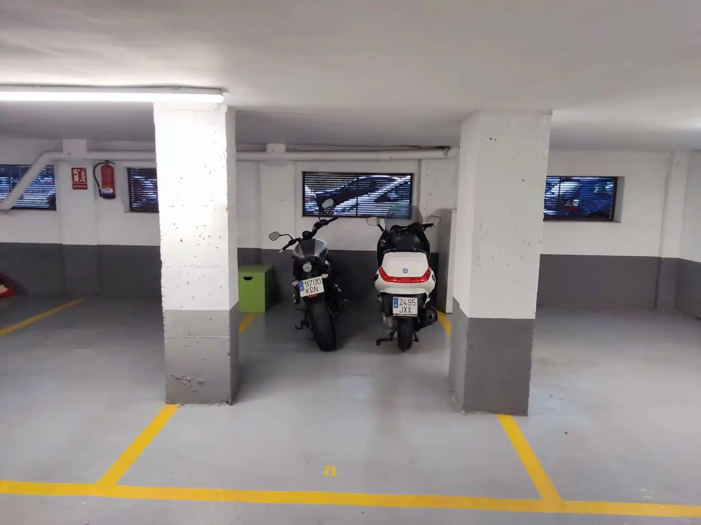 Parking of Garage for sale in Madrid  with Alarm