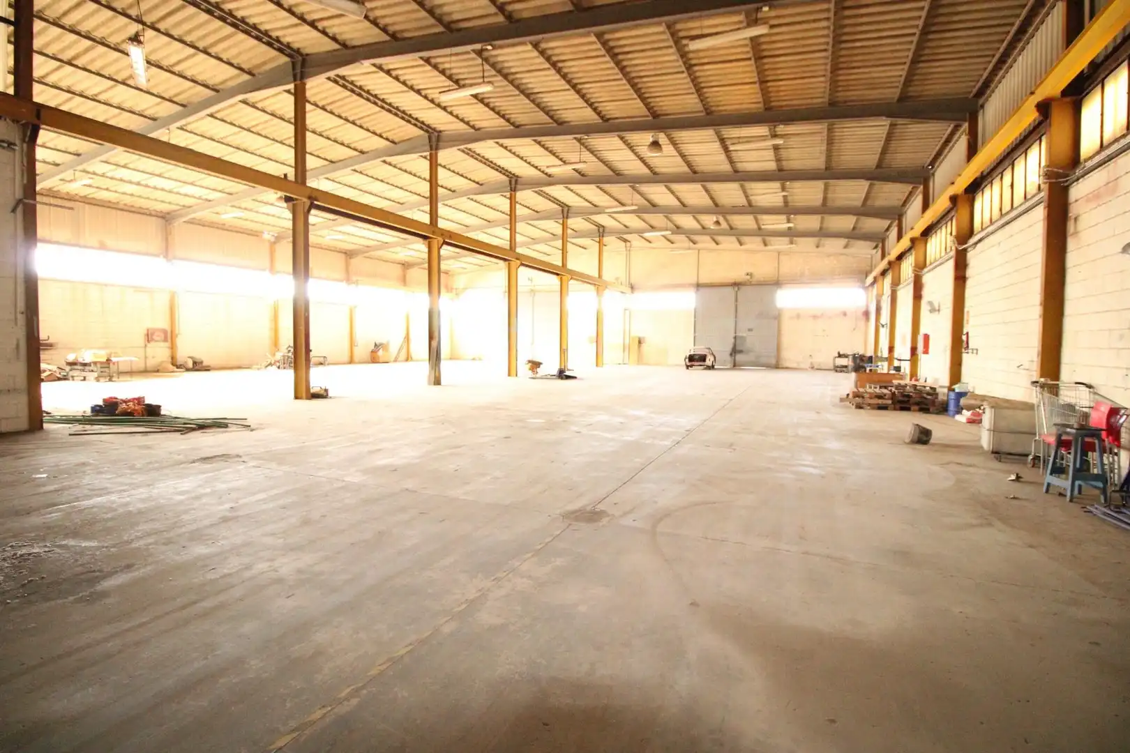 Fabrikhallen zur Miete in Cartagena