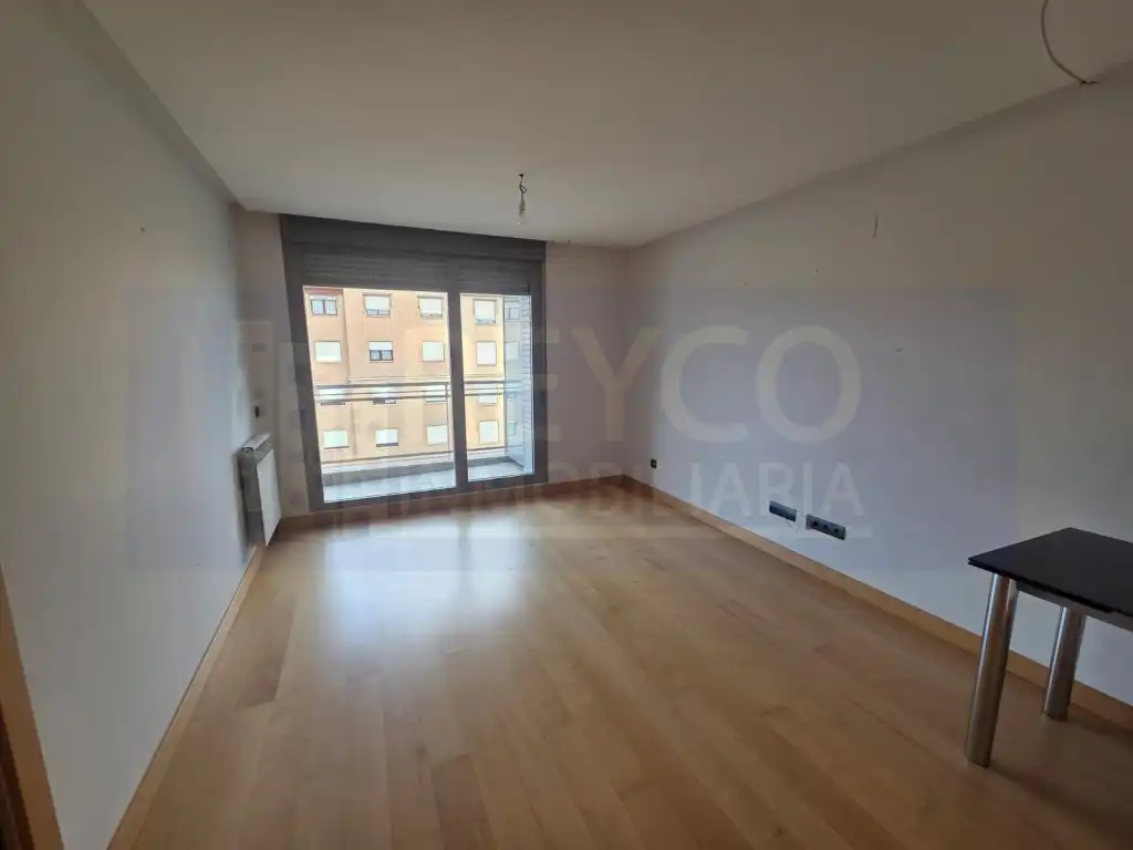 Living room of Apartments for sale in  Logroño