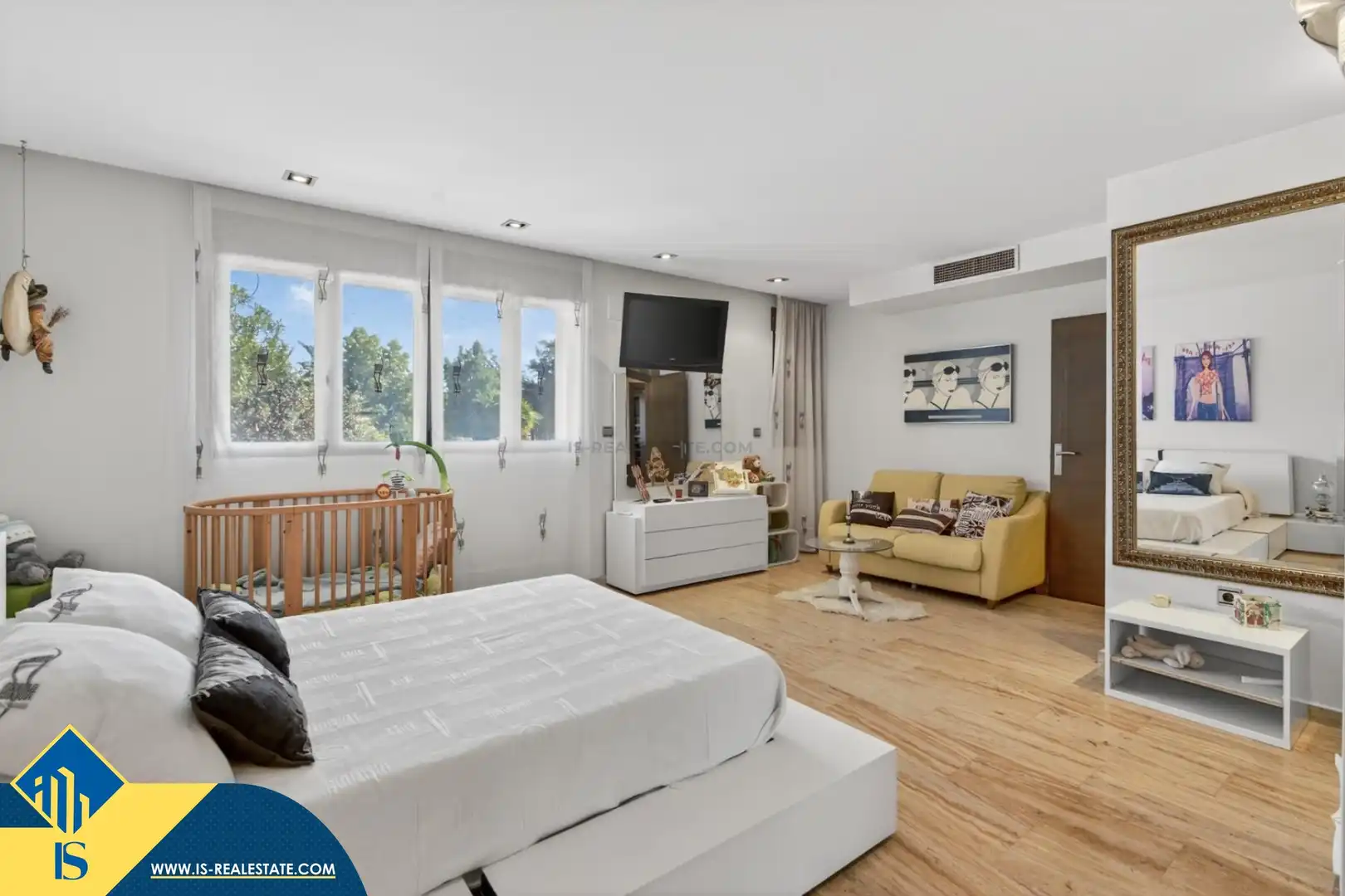 Habitación de Casa o chalet en venta en Elche / Elx con Terraza, Piscina y Amueblado