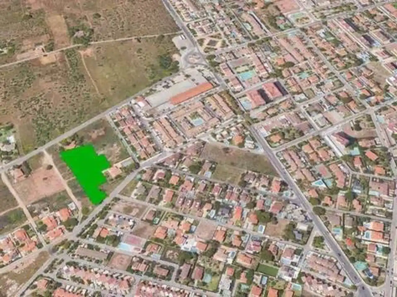 Terreno residencial en venta en Calle Gran Via Sr Pere Sanz De Montornes