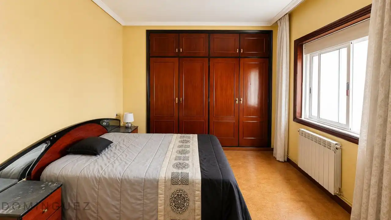 Bedroom of Flat for sale in Vigo   with Heating and Terrace
