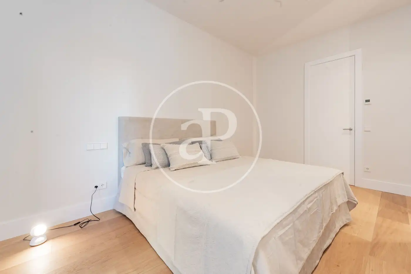 Habitación de Piso en venta en Madrid con Aire acondicionado, Calefacción y Terraza