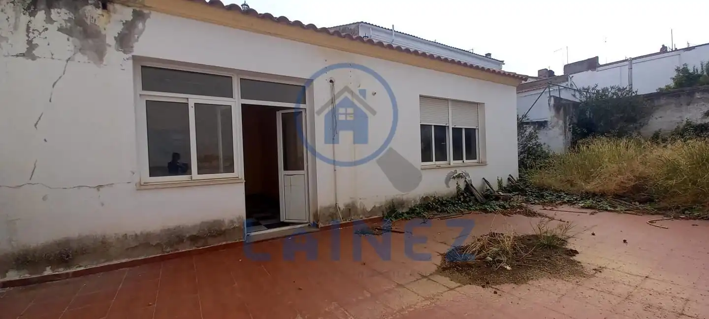Vista exterior de Local en venta en Belmez con Aire acondicionado