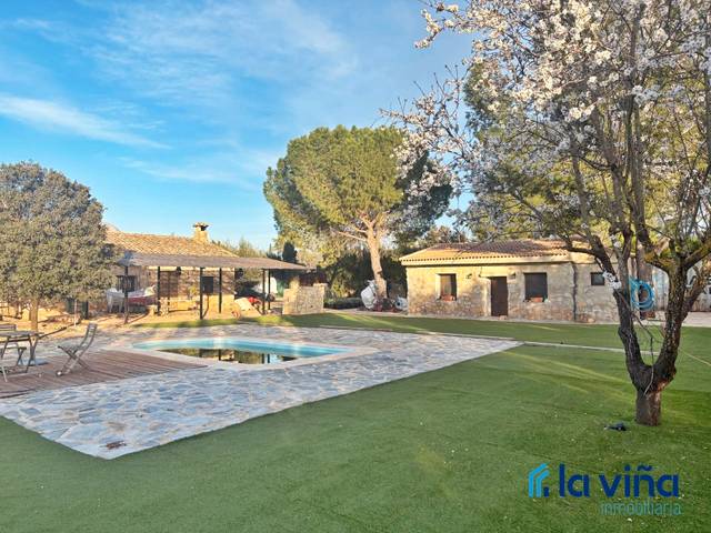 Casa-chalet en Venta en Zona de la Vega