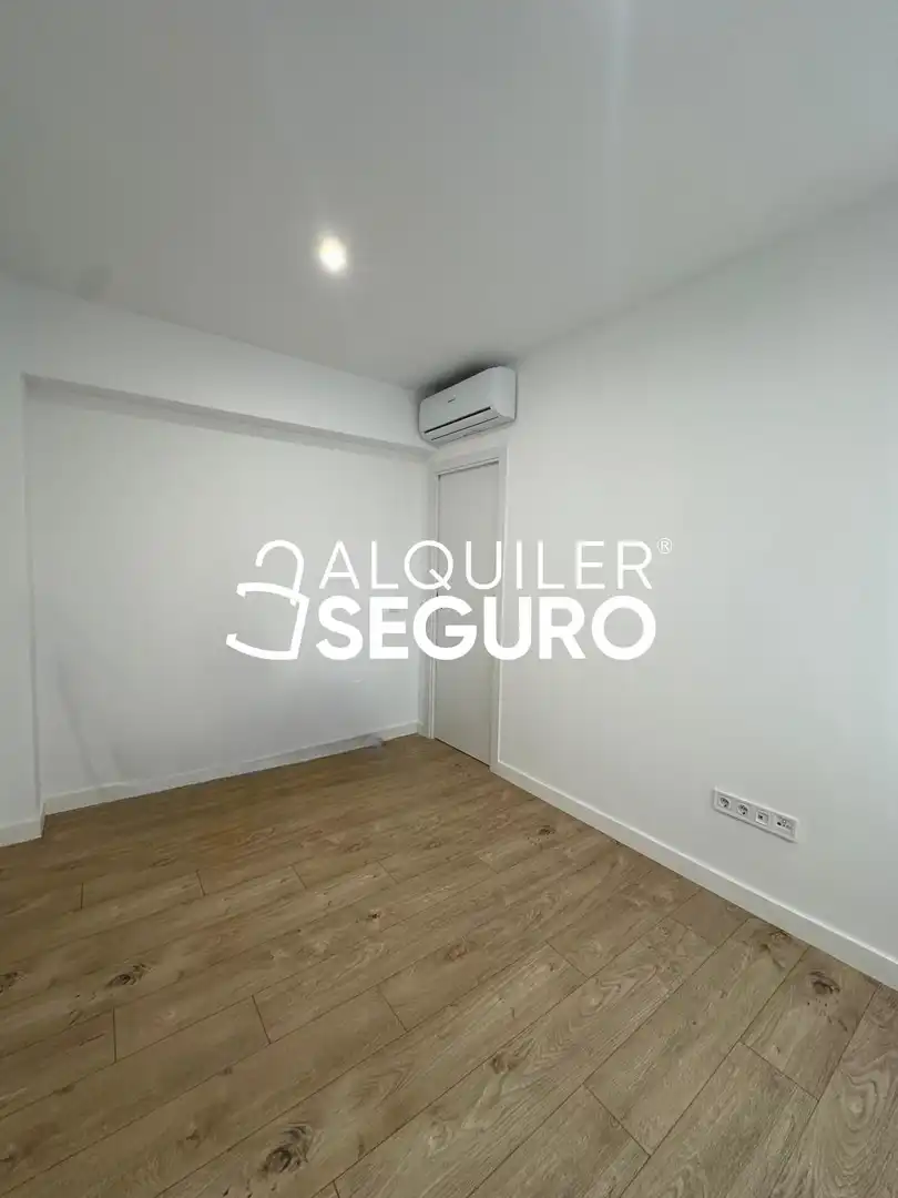 Habitación de Piso de alquiler en Alcorcón con Aire acondicionado y Calefacción