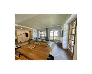 Living room of Apartment for sale in Naut Aran