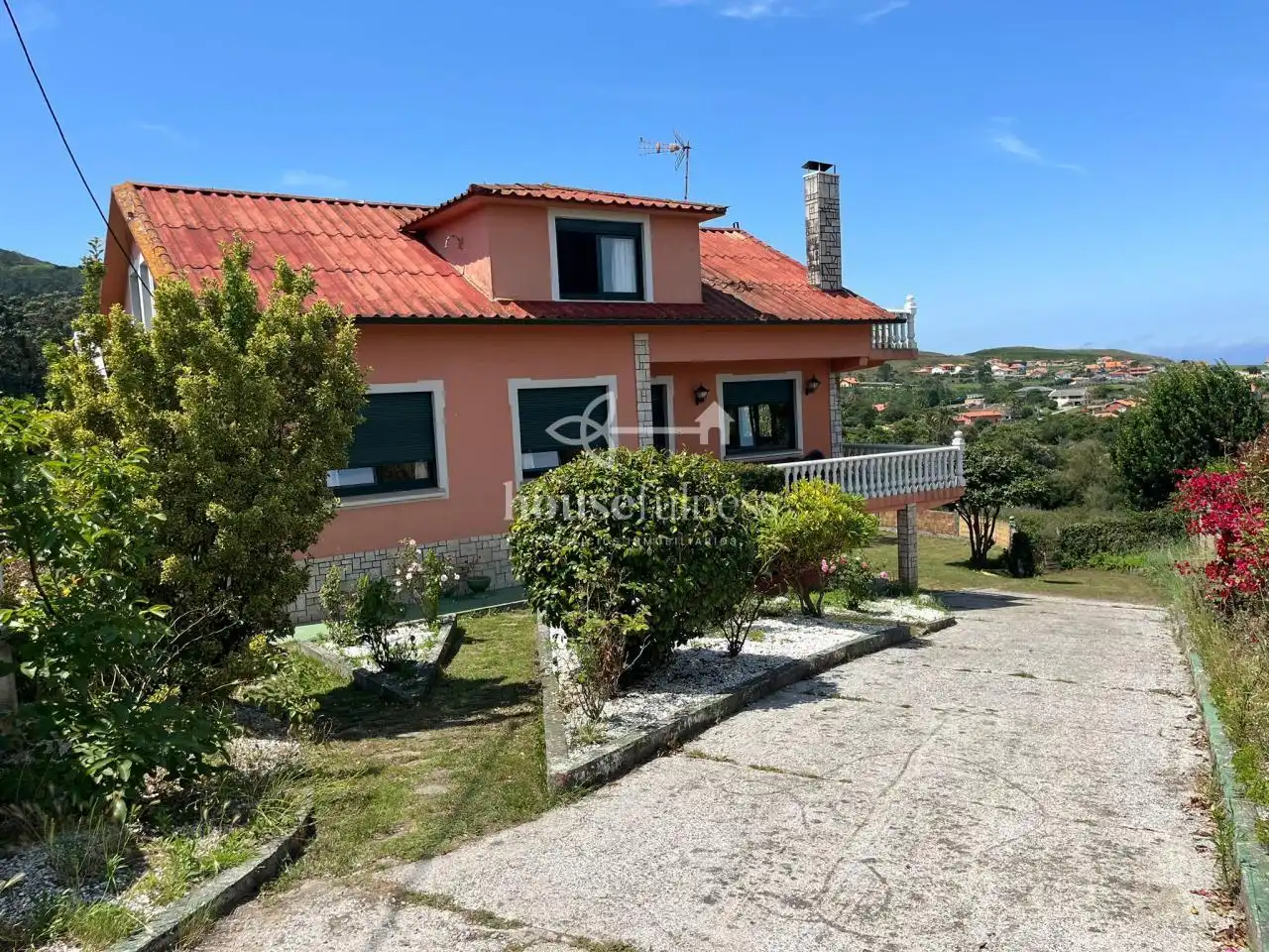 Chalet con jardín en venta en Valdoviño, imagen 3
