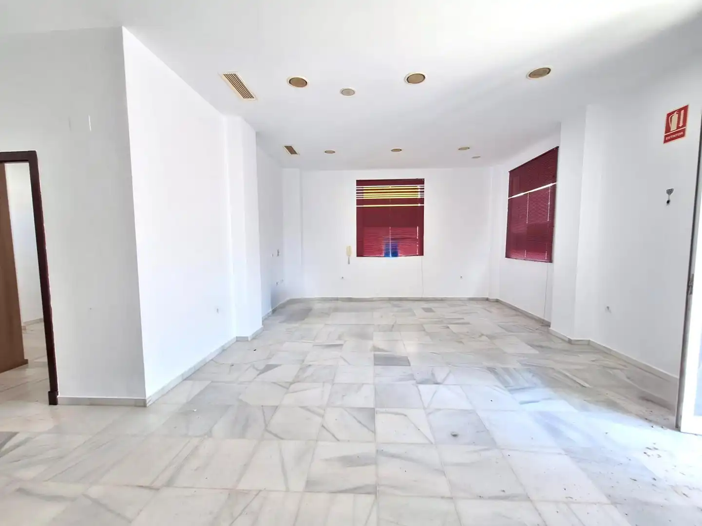 Business premises for sale in Astilleros - La Paz  - Loreto - El Corte Inglés, imagen 2