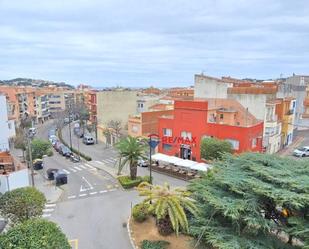 Vista exterior de Pis en venda en Sant Feliu de Guíxols amb Calefacció, Terrassa i Moblat