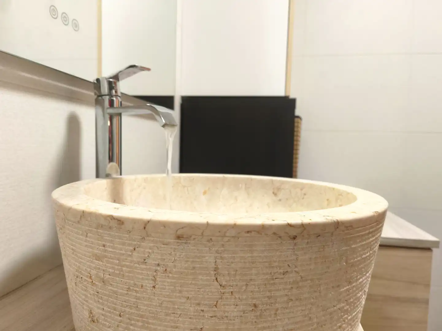 Bathroom of Flat for sale in Entrena  with Air Conditioner, Heating and Parquet flooring