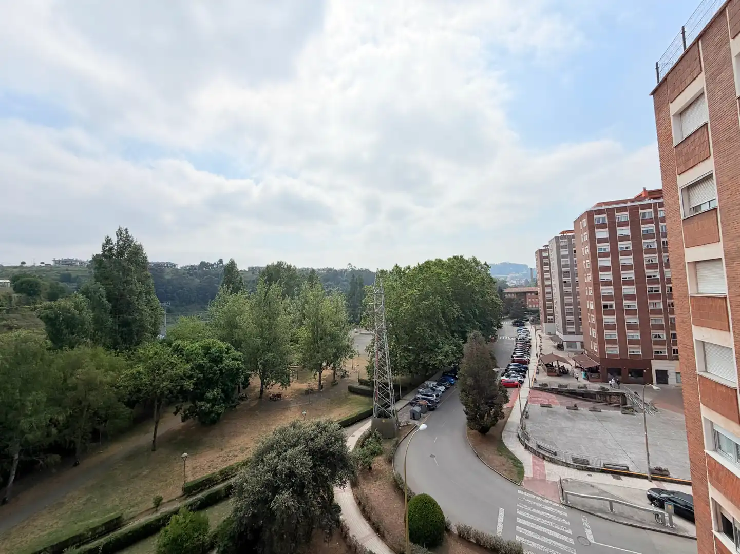 Exterior view of Flat for sale in Avilés  with Heating, Parquet flooring and Furnished