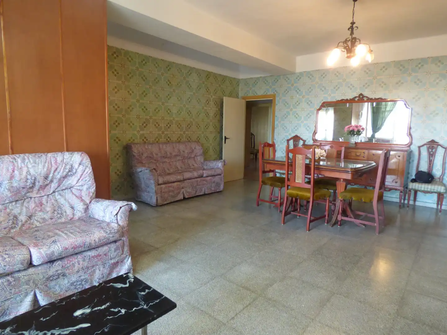 Sala de estar de Piso en venta en Cádiz con Terraza y Balcón