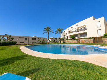 Apartament amb piscina en venda a Río Real - Los Monteros