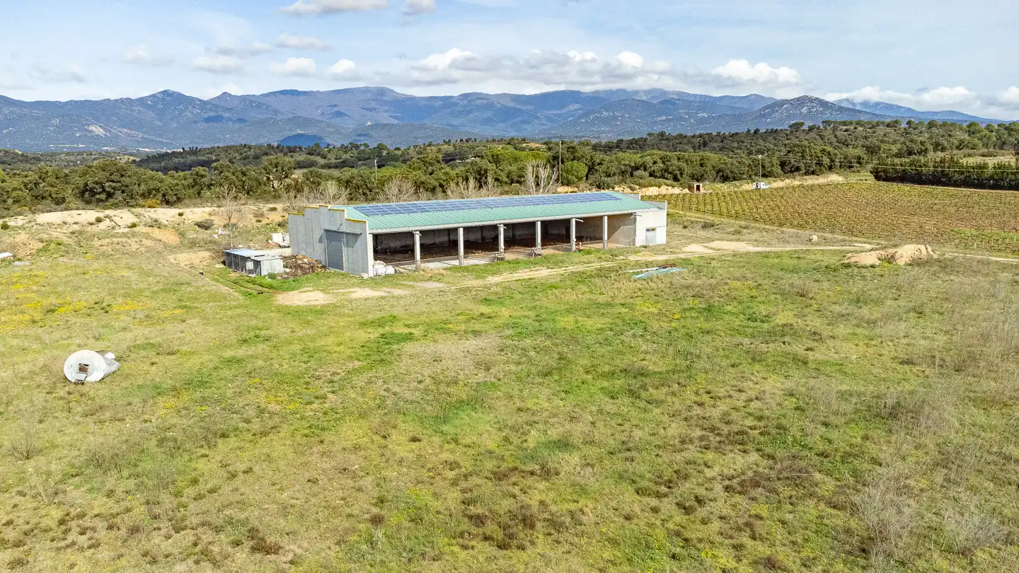 Residential land for sale in Capmany, imagen 4