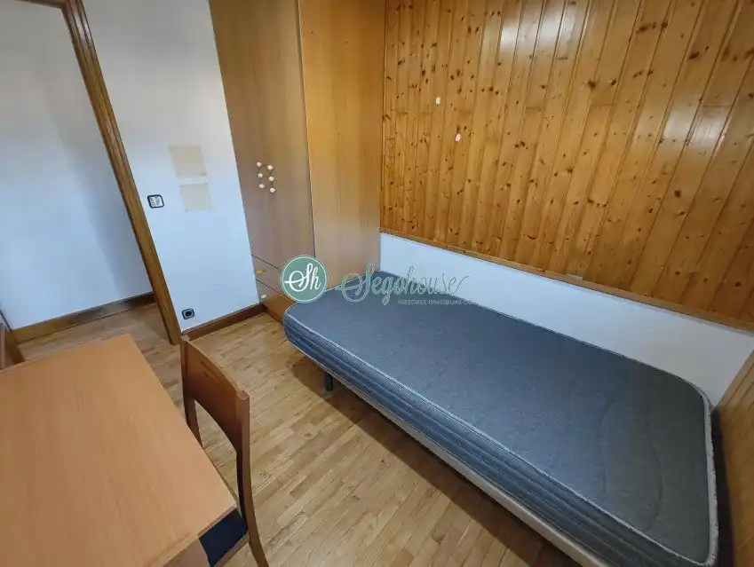 Habitación de Piso en venta en Plaza Mayor - San Agustín