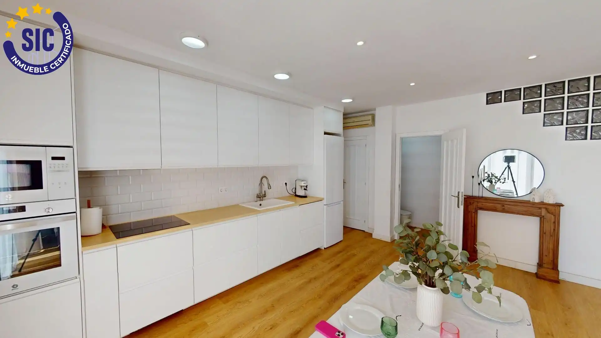 Cuina de Casa o xalet en venda en Benicasim / Benicàssim amb Aire condicionat, Jardí privat i Parquet
