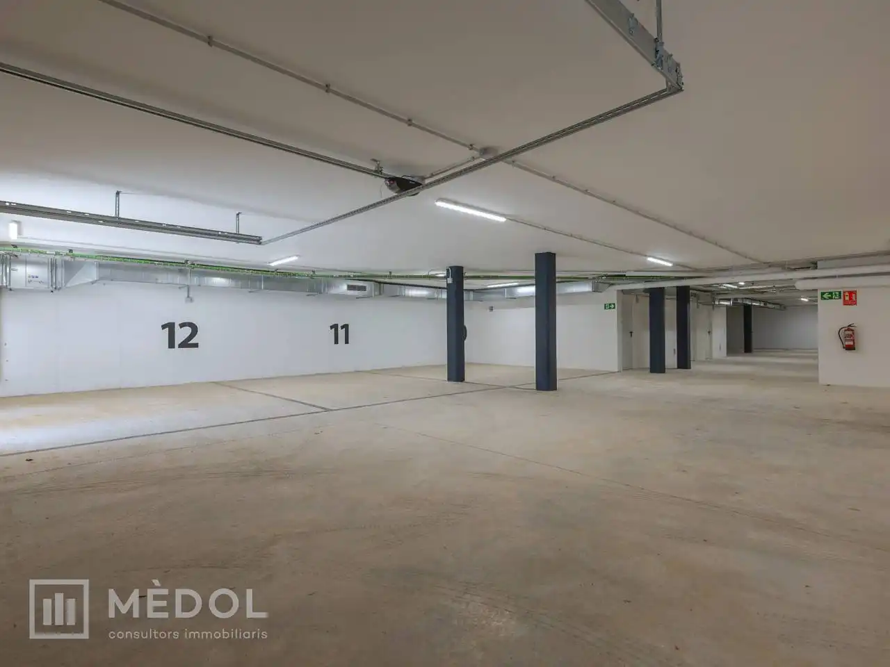Aparcament de Àtic en venda en Tarragona amb Aire condicionat, Calefacció i Parquet