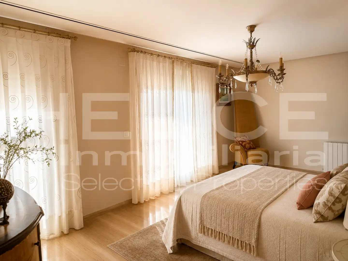 Habitación de Casa o chalet en venta en Sedaví con Aire acondicionado, Calefacción y Parquet