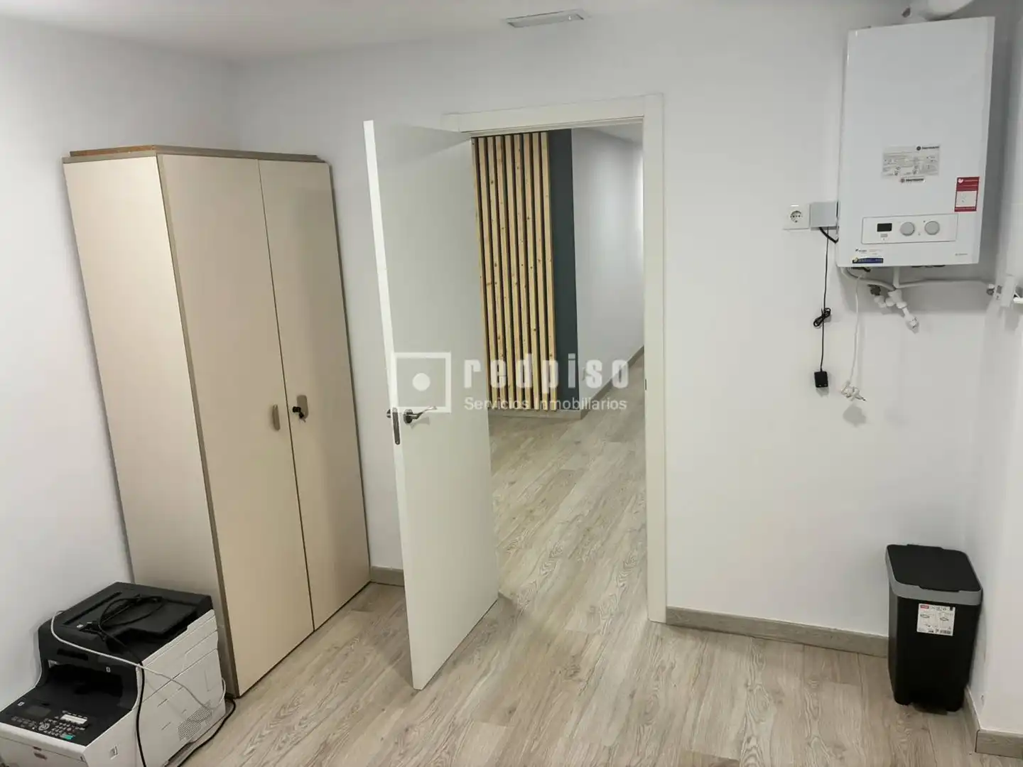 Büro zur Miete in Valladolid mit Klimaanlage, Heizung und Terrasse