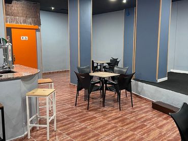 Local comercial en venta en Calle María Auxiliadora 11