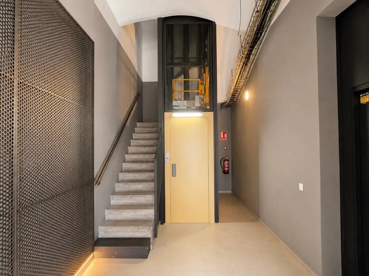 Estudi en venda en Barcelona amb Aire condicionat i Moblat