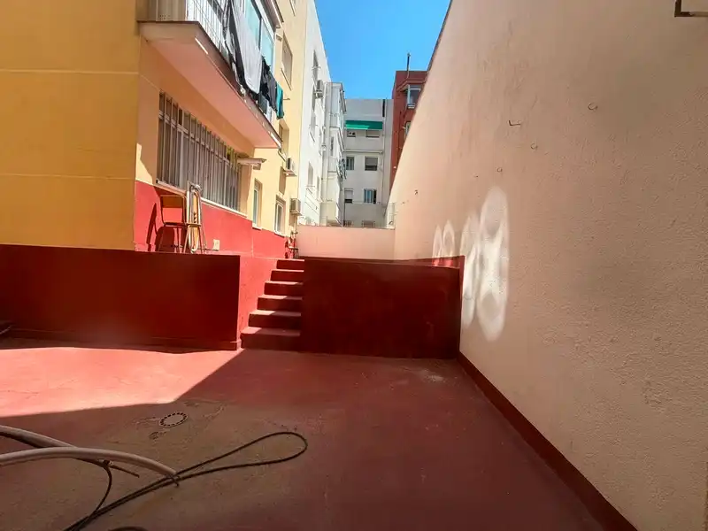 Vista exterior de Piso en venta en Madrid
