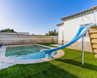 Swimming pool of House or chalet for sale in Chiclana de la Frontera  with Heating, Private garden and Parquet flooring