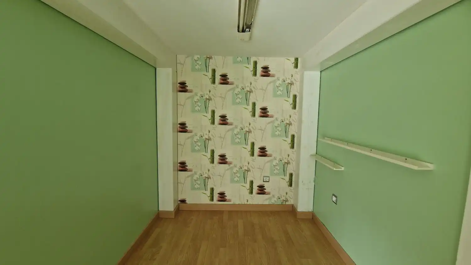 Geschaftsraum zur Miete in Torrelavega 