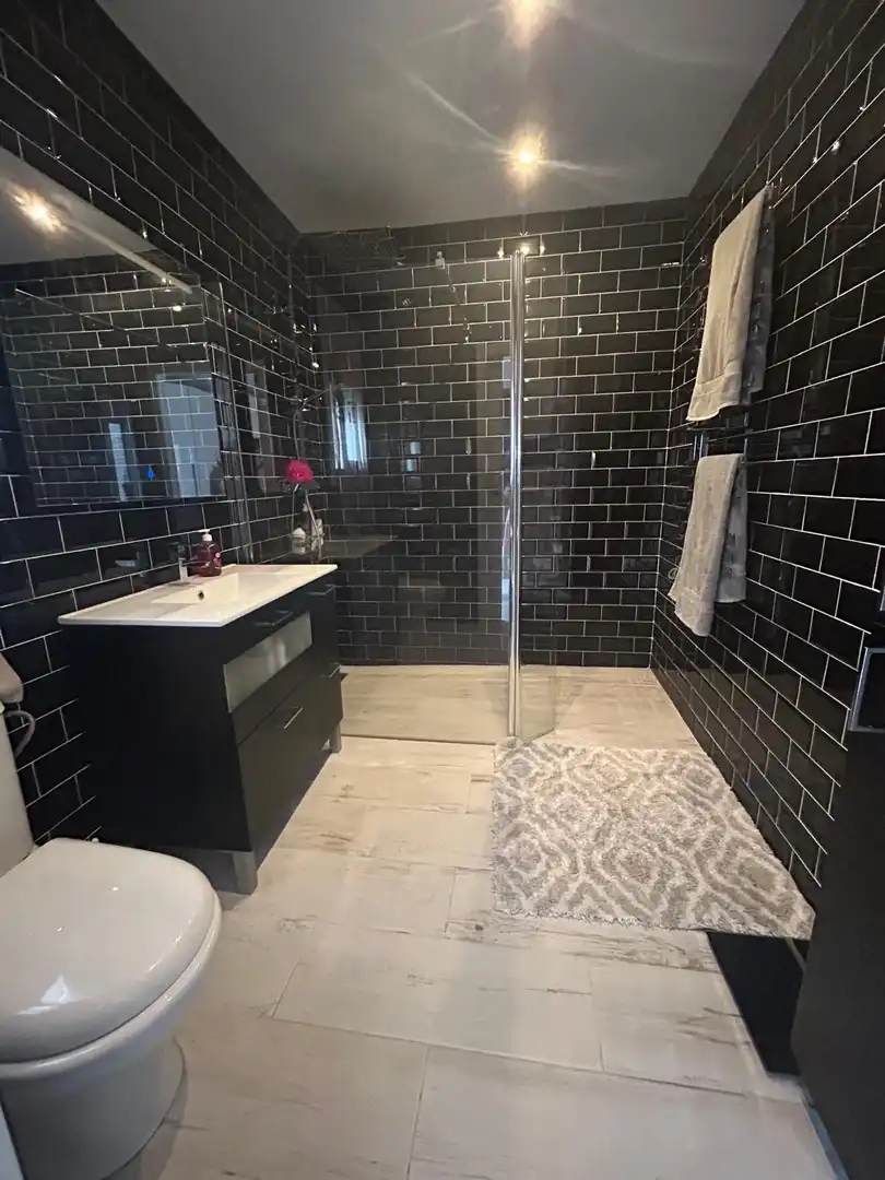 Baño de Casa o chalet en venta en Esparreguera con Calefacción, Jardín privado y Terraza