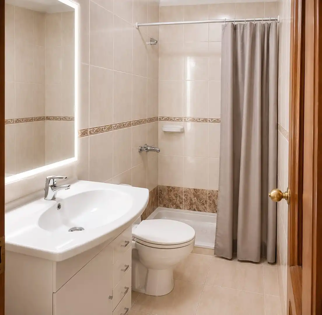 Baño de Piso en venta en Los Realejos con Amueblado