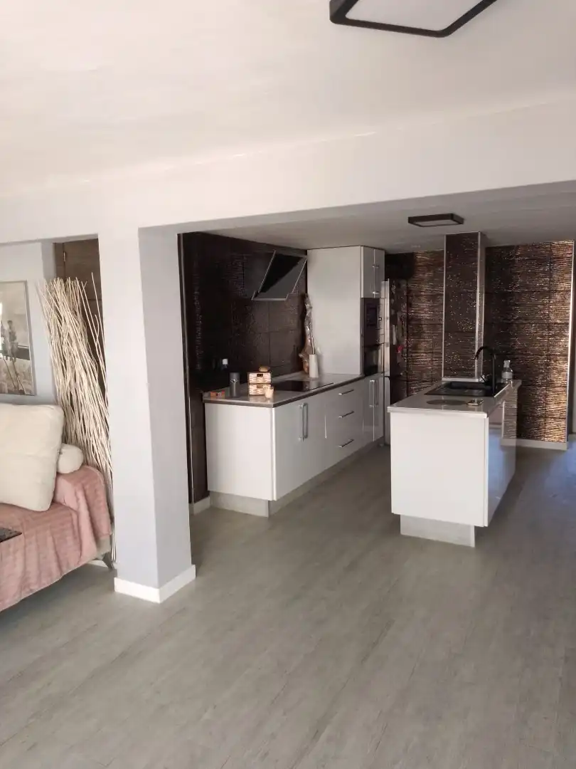 Kitchen of Flat for sale in Sevilla  with Air Conditioner and Terrace