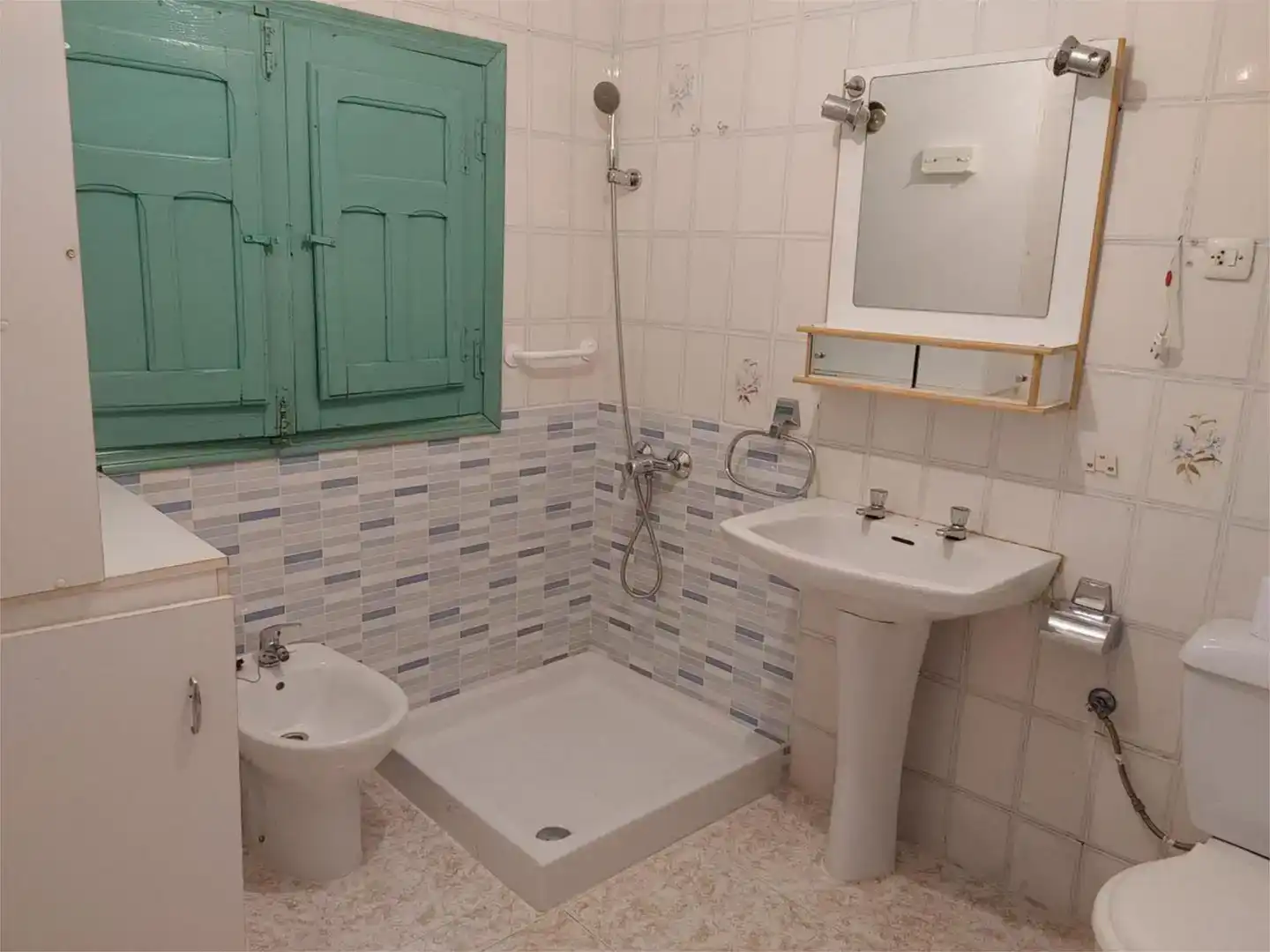 Bany de Pis en venda en Holguera