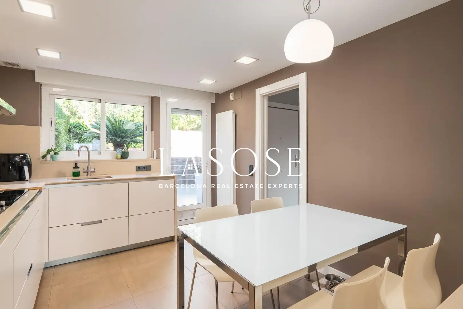 Kitchen of Houses for rent in Sant Just Desvern  with Heating, Private garden and Terrace