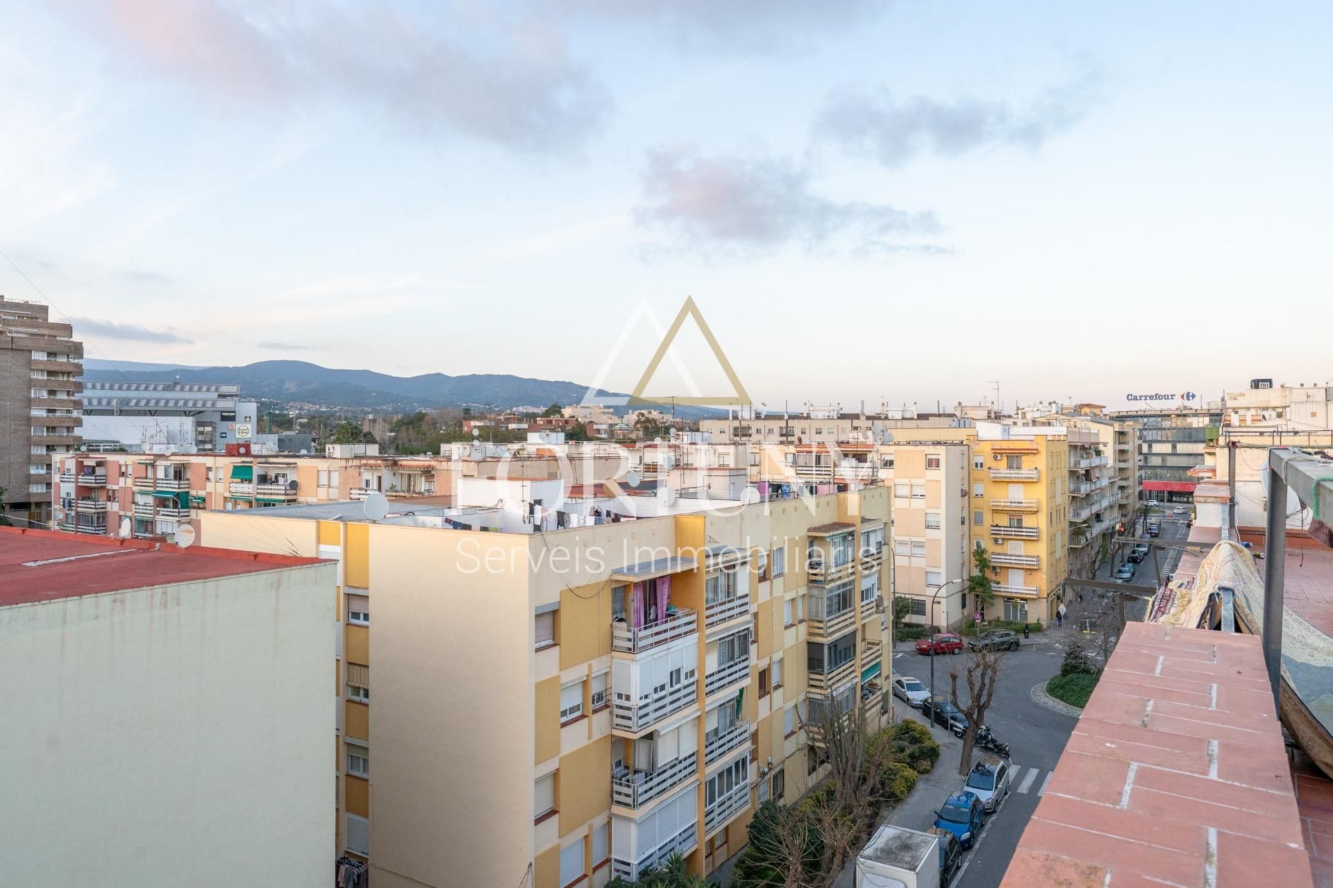 Vista exterior de Pis en venda en Reus