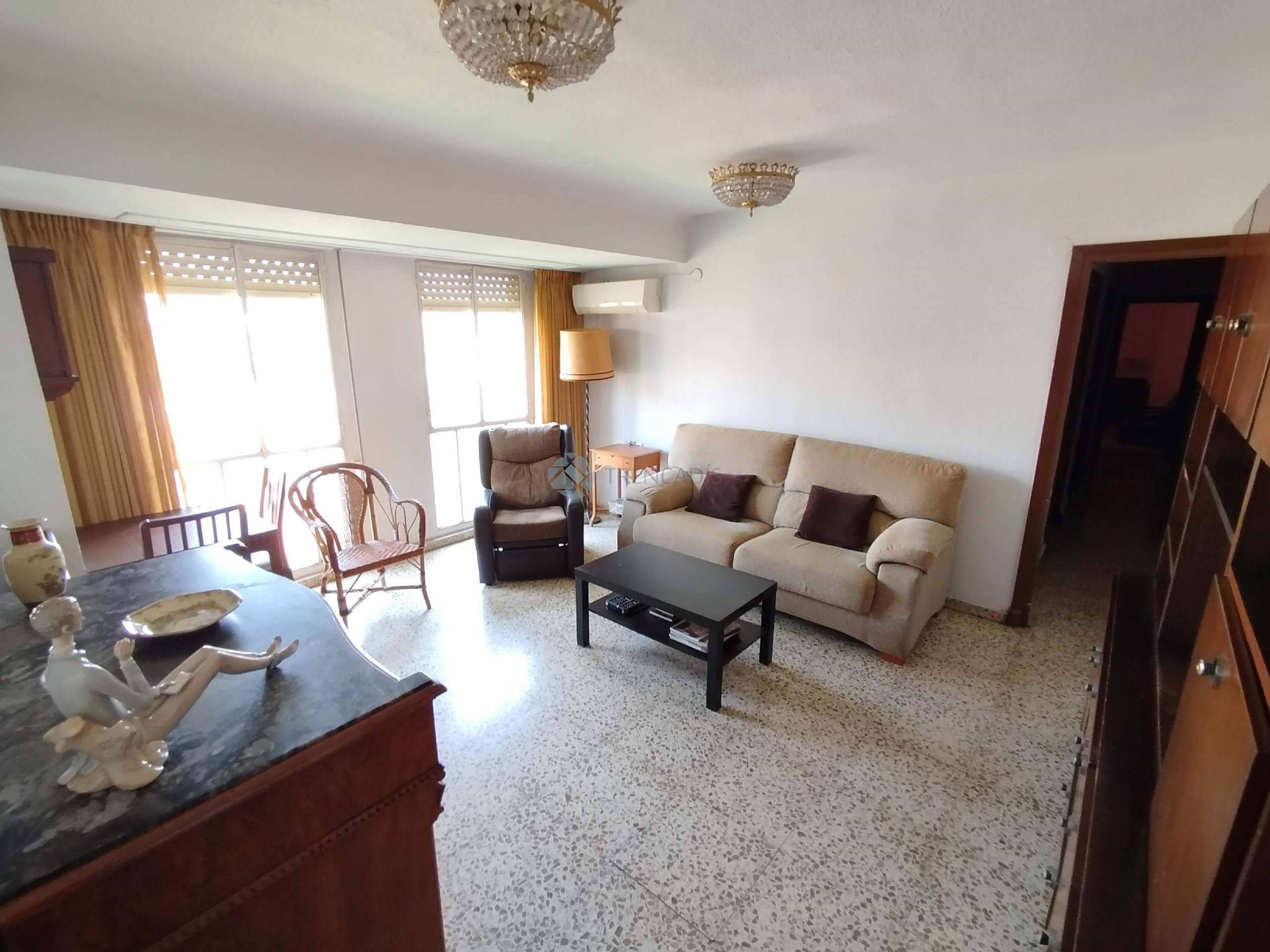 Sala d'estar de Pis en venda en  Valencia Capital amb Aire condicionat i Balcó
