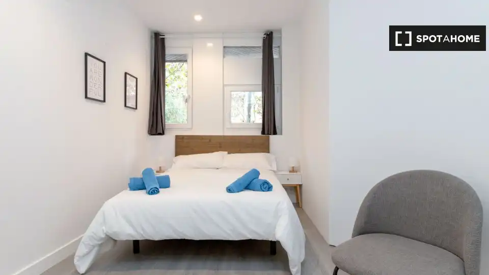 Appartamento con terrazza in affitto a Eixample, imagen 18