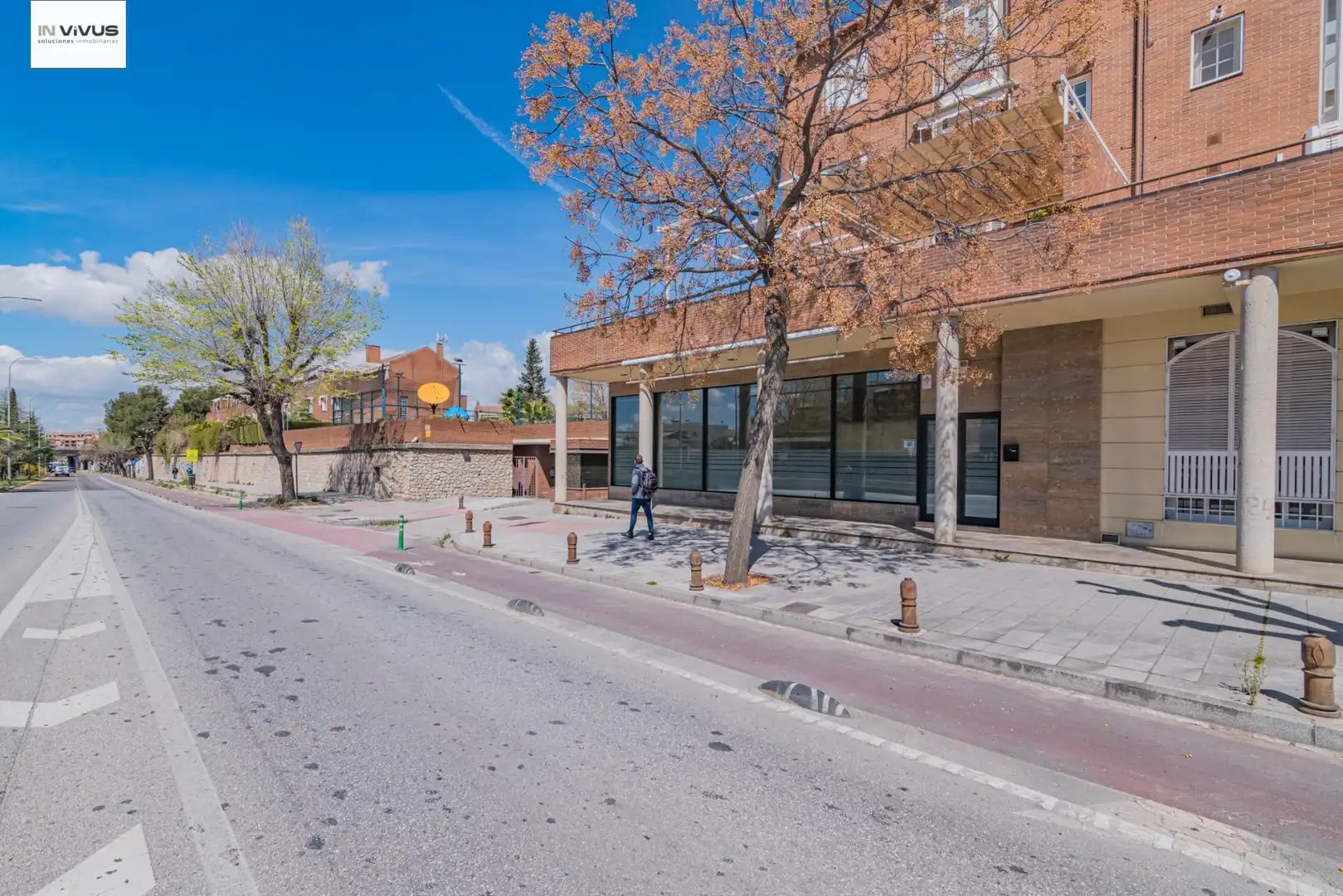Exterior view of Commercial properties for rent in Granada  with Air Conditioner