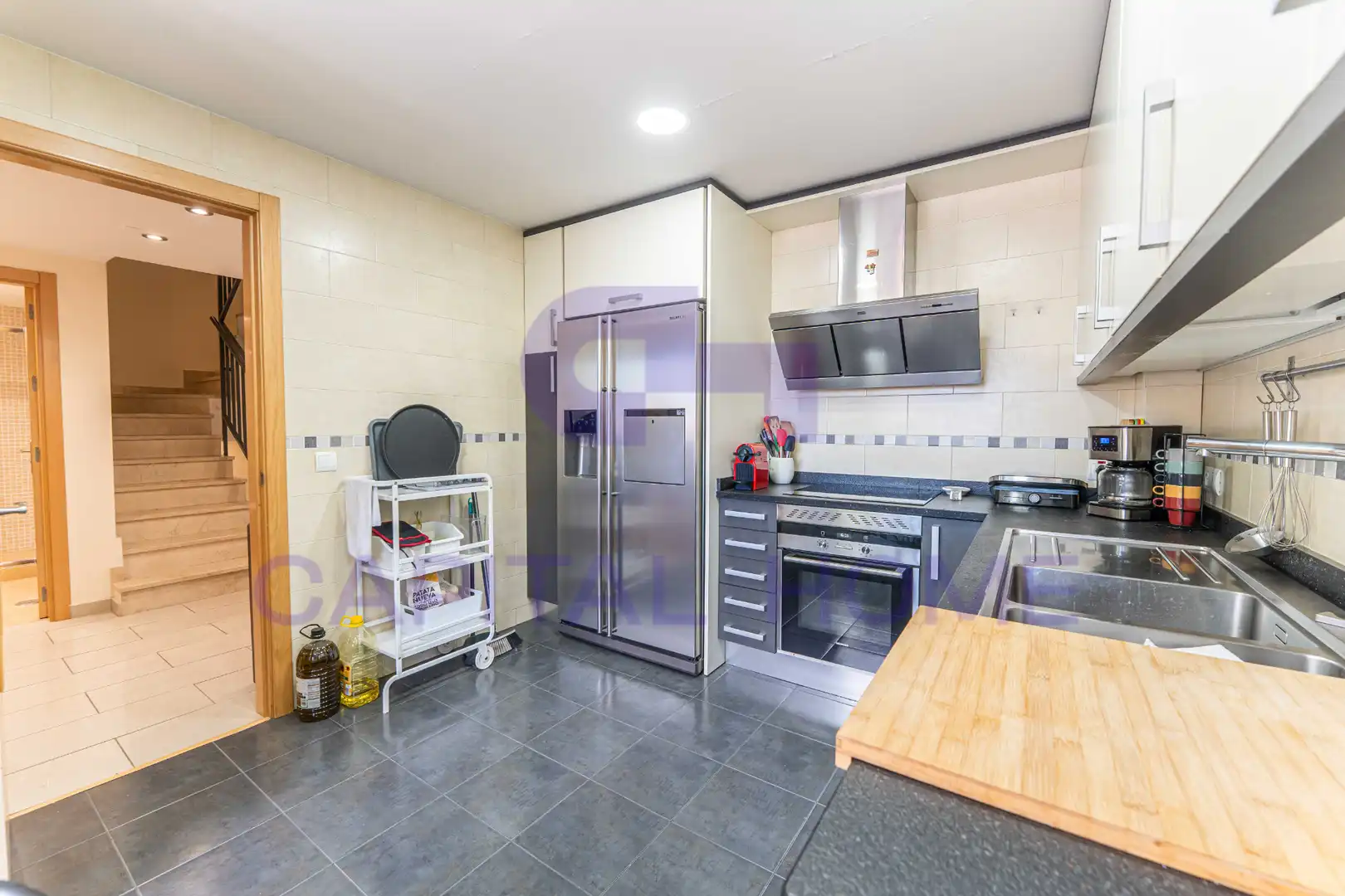 Cocina de Casa adosada en venta en Navalcarnero con Aire acondicionado, Calefacción y Jardín privado