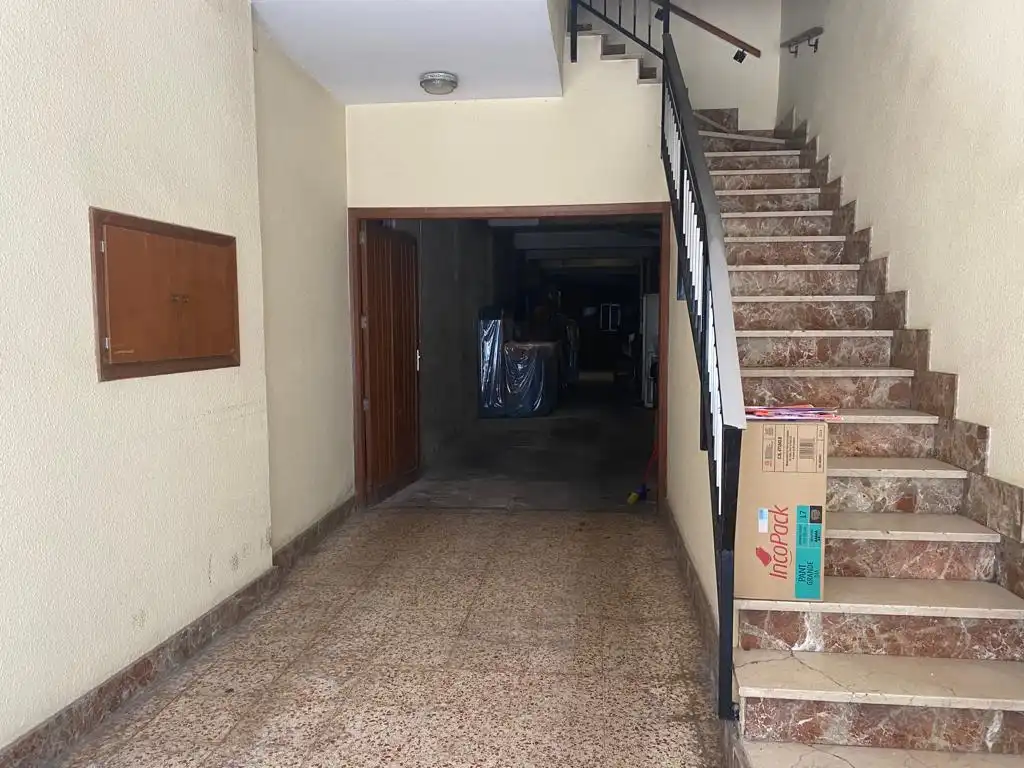 Mixto residencial en venta en Carrer de Campoamor, imagen 61