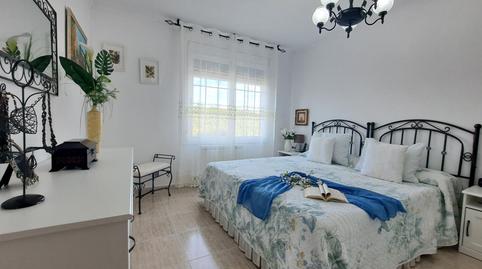 Foto 4 de Casa adosada en venda a Sant Llorenç d'Hortons, Barcelona